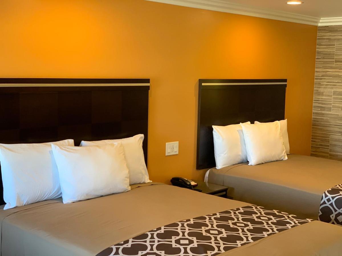 Industry Inn & Suites La Puente Eksteriør billede